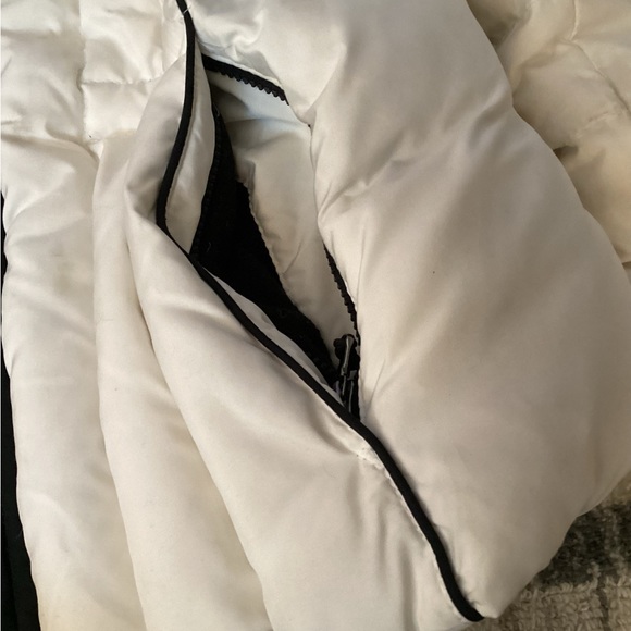 Ann Taylor Loft Puffer Coat - Picture 6 of 10